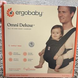 Ergobaby Omni deluxe All In One Baby Carrier In Black 