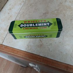 Vintage Double Mint Gum Container 