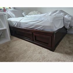 Solid Wood Full Size Bed