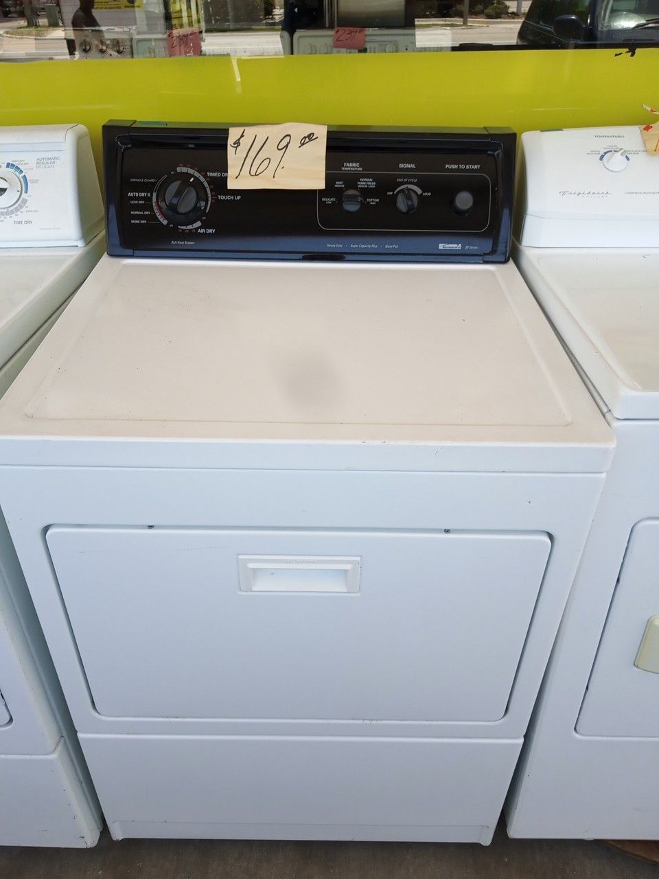 Kenmore Dryer white heavy duty super size excellent . Warranty . Delivery available . 2203 Fowler st. Ft. Myers 33901