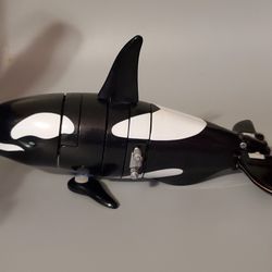 Vintage Hasbro Transformers: Beast Wars MicroVerse Maximal Orcanoch action figure