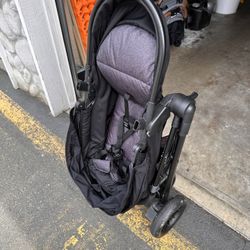 Evenflo Pivot Modular Travel System with LiteMax Infant Car Seat