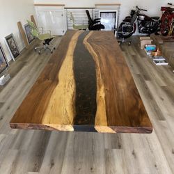 Custom Tables- Live Edge Slabs 