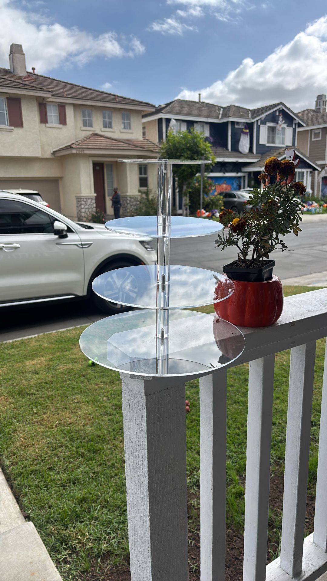 Acrylic Cupcake Stand