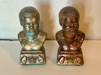 Vintage Muhammad Ali Chalkware Ceramic Bust Statue