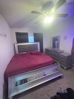 Bed frame & dressers
