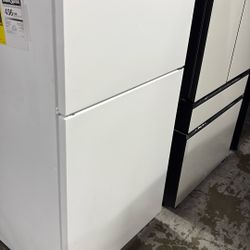 Whirlpool Top Freezer Refrigerator