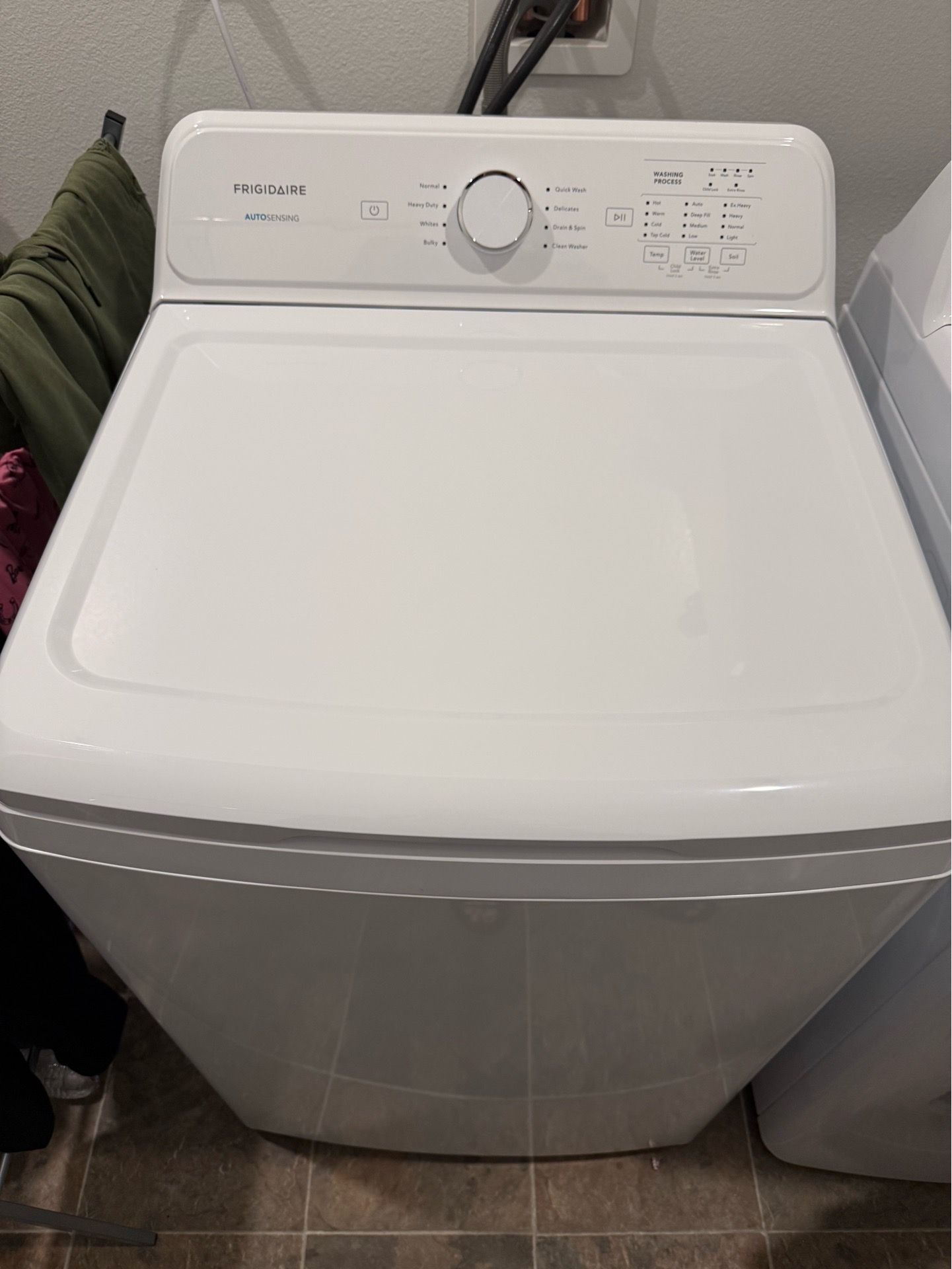 Frigidaire Washer & Dryer