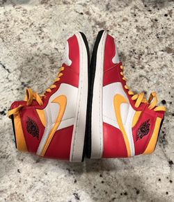 Jordan 1 High Light Fusion Red