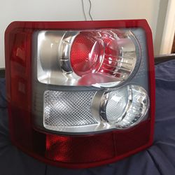 Tail light
