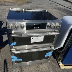 Cafe 30 in. 5 Burner Element Smart Slide-In Double Oven Induction Range with Convection in Stainless Steel