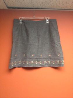 Grey wool skirt