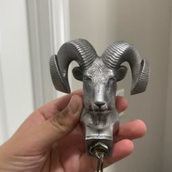 RARE NOS 1(contact info removed) Dodge Ram Head Ramcharger Hood Ornament Mopar