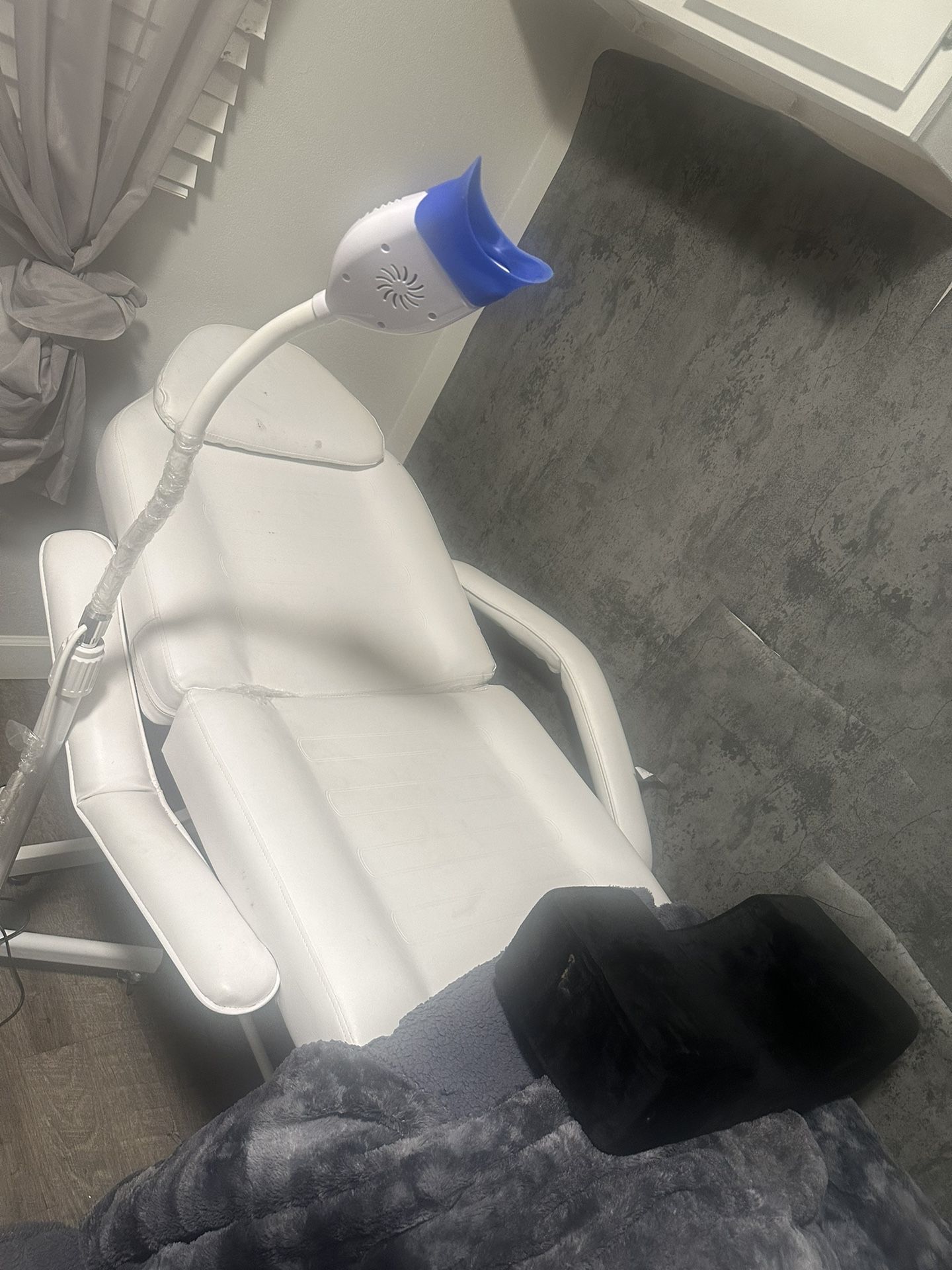 Start Lash And Teeth Whitening Business
