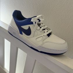 Brand New Nike Shoes Size 9