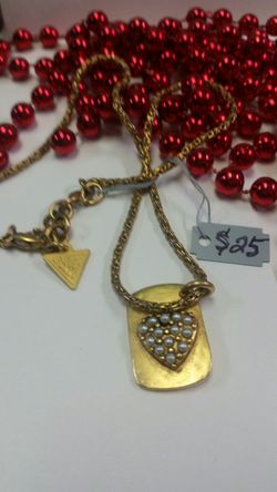 Gold plated. GUESS . NECKLACE