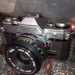 Vintage Cannon AE-1  35 mm  Camera 