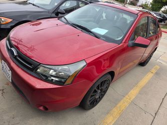 2010 Ford Focus CLEAN TITLE