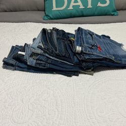 Good Deal 12 Shorts News Size 3 /5/7/m For $35