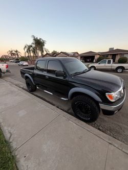 Toyota Tacoma - title salvage, IN HAND! - 150,000 Miles - Engine & Transmission 100% - Runs Excellent, Very Strong & Reliable no 4x4.. Toyota Tacom