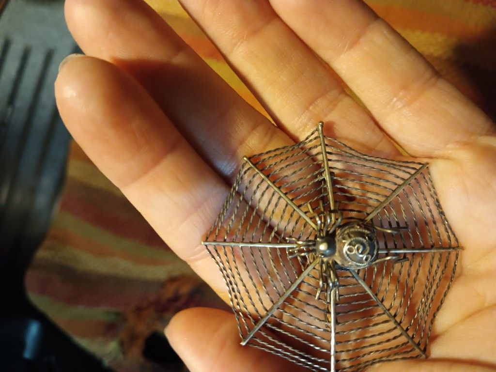 METROPOLITAN MUSEUM OF ART VINTAGE WIREWORK ‘SPIDER IN HER WEB’ STERLING BROOCH!
