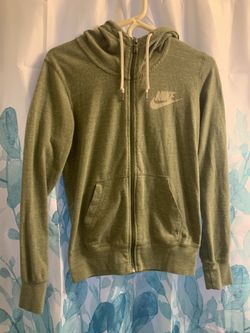 nike sweater