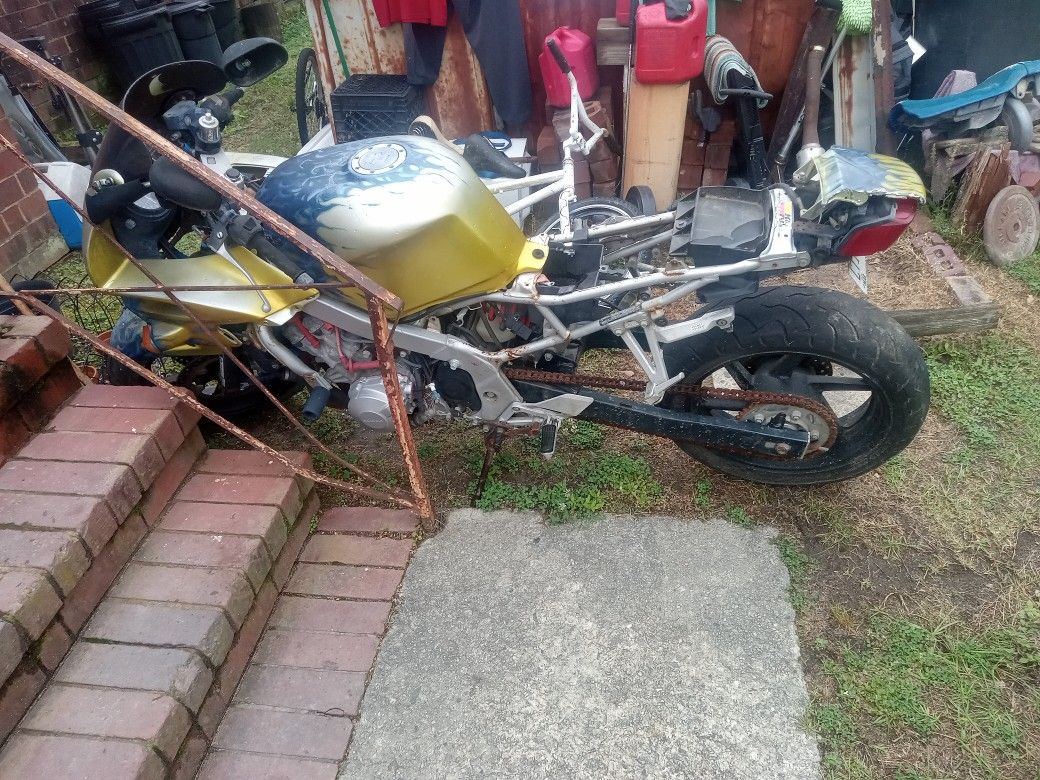94 Honda CBRF2