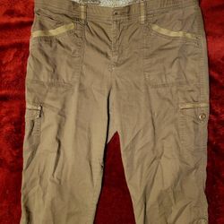 WOMENS GLORIA VANDERBILT CAPRIS BROWN SIZE 12