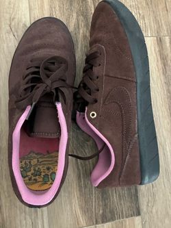 Bulk shoe sale