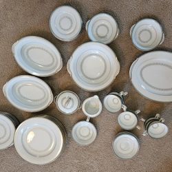 50+ Piece Noritake China Maya Pattern Set