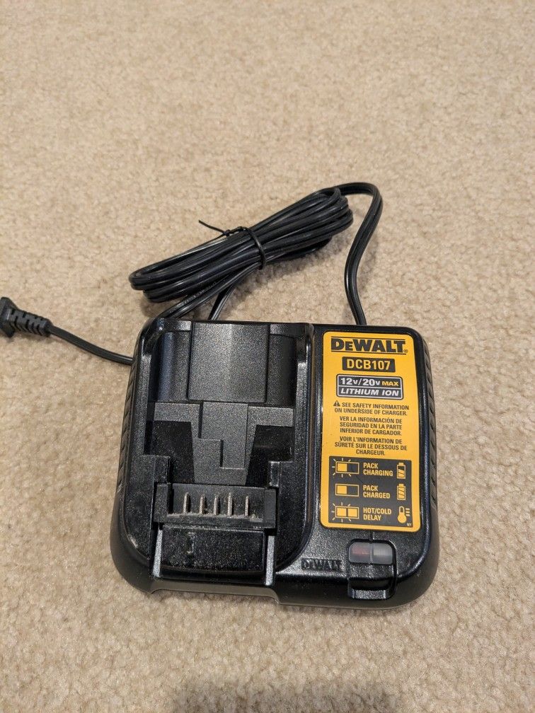 DeWalt Battery Charger DCB107