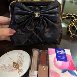 Designer bow chain bag
