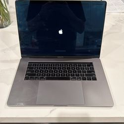MacBook Pro 15 Inch 2018