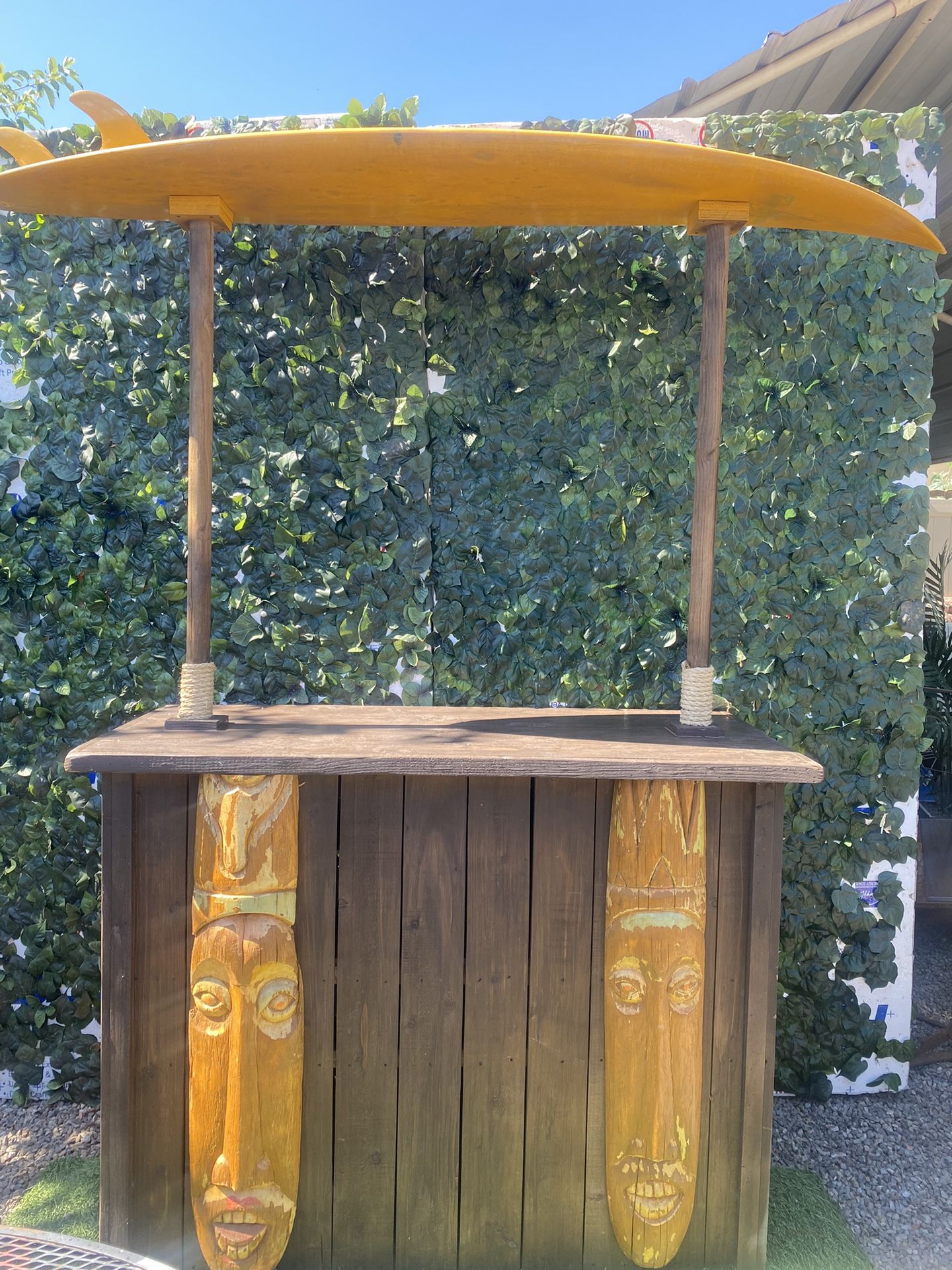 Tiki Bar