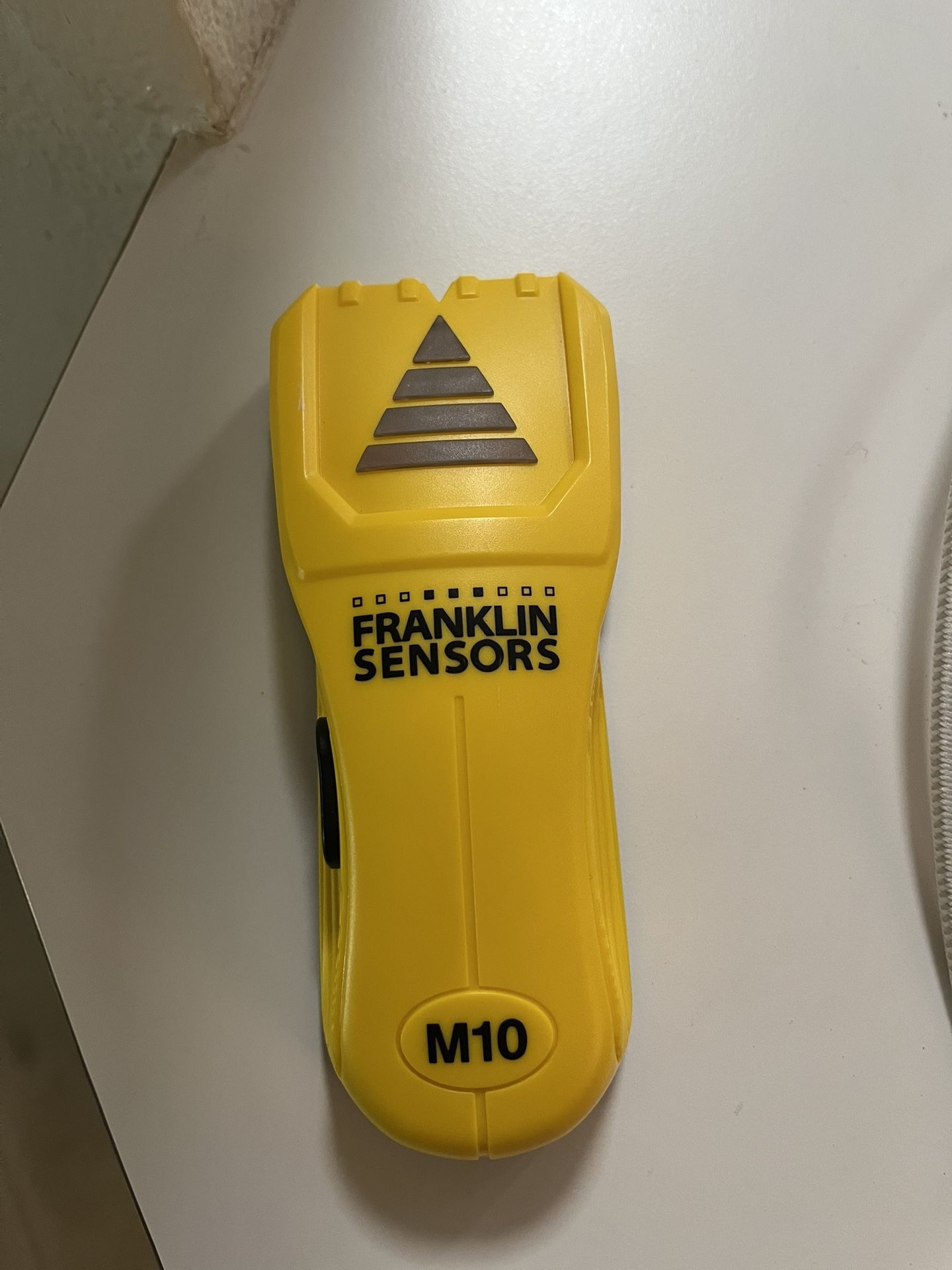 Stud Finder