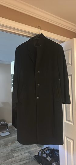 Men’s London Fog Trench Coat Never Used