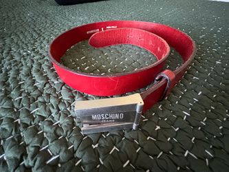 Moschino Red Belt ‘90s vintage