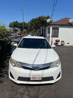 2013 Toyota Camry Hybrid