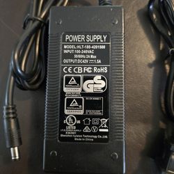 ELECTRIC SCOOTER  ( CHARGER  )