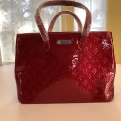 Bright Red Patent Leather Shoulder Purse H10.5” X W4.5” X L15” Straps 8” Drop