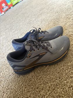 Brook Ghost 15 Running Shoes