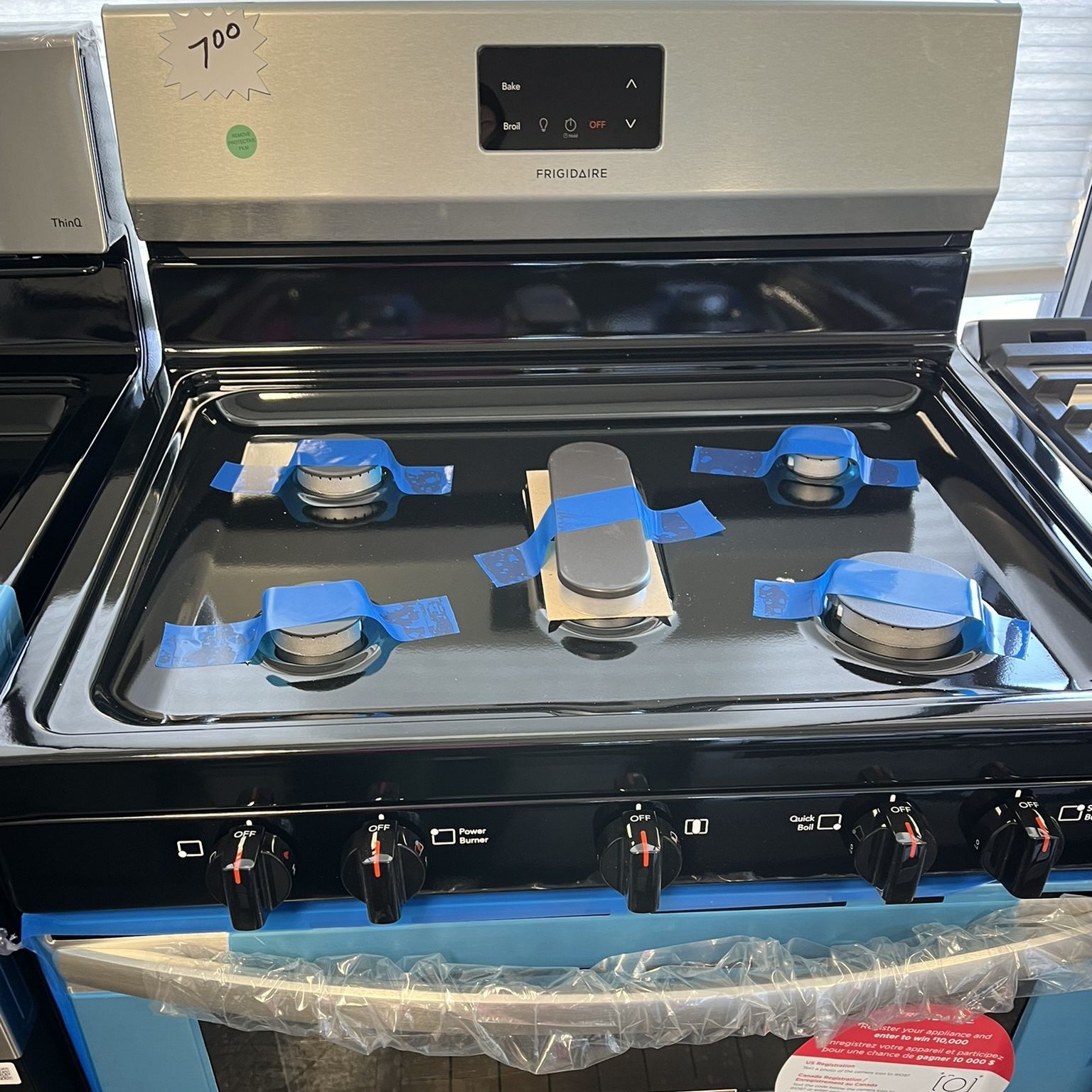 🚨🚨 Frigidaire Stainless Steel Gas Stove🚨🚨