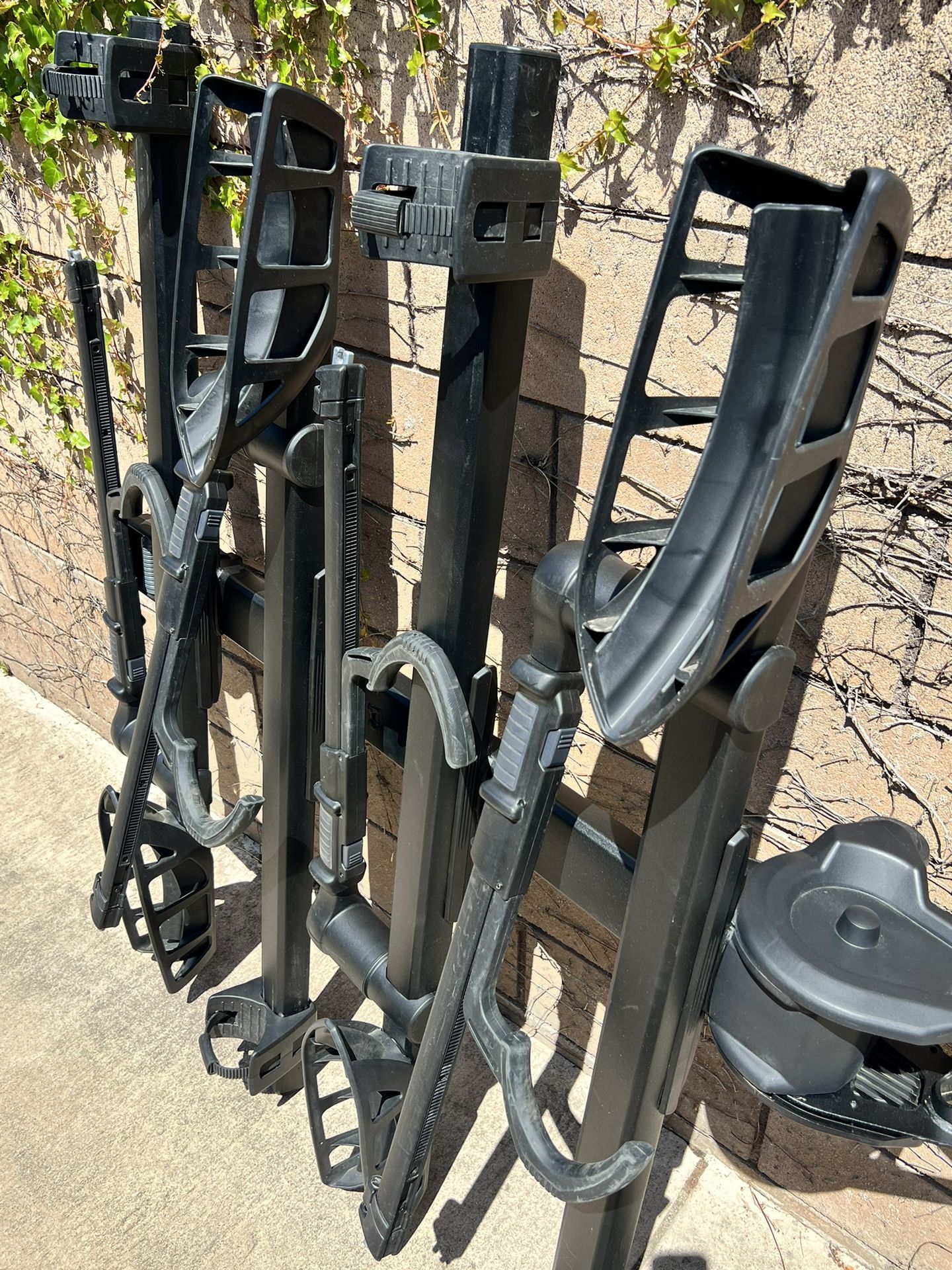 Thule Pro 4 Bike Rack 2”
