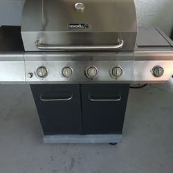 BBQ GIRL BY NEXGRILL STANLLES STEEL Super Clean 5 Burners 