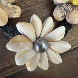 Tahitian Black Pearl Shell Necklace