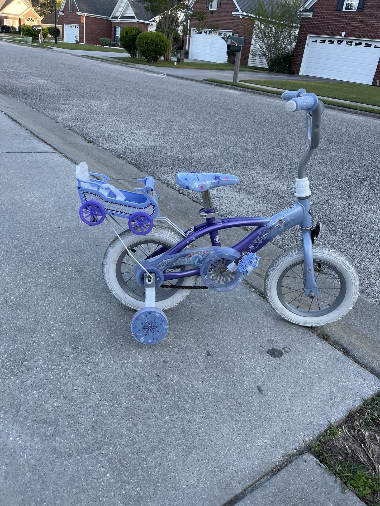 Kids Frozen Bike 