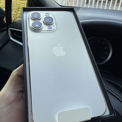 IPHONE 13PRO🔥UNLOCKED ✅GOLDEN