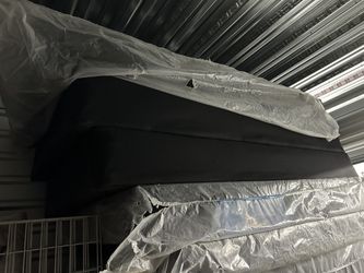 CALIFORNIA KING STEEL FRAME 9” BOX SPRINGS