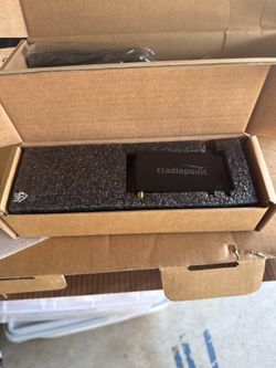 Cradlepoint AER3100LPE-VZ Verizon Advanced Edge Router 4G LTE