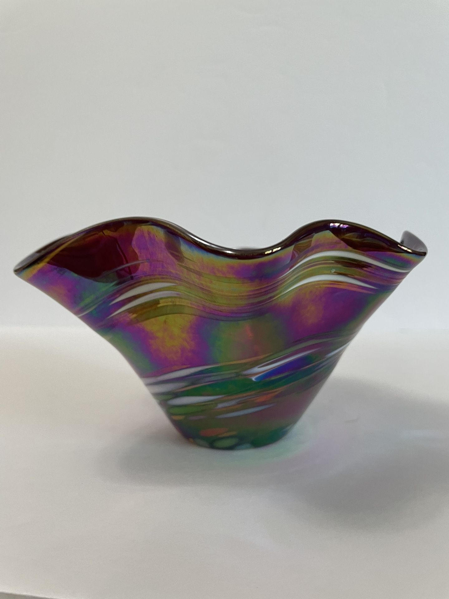 Glass Eye Studio Hand Blown Ruby Red Iridescent Art Glass Ruffled Bowl